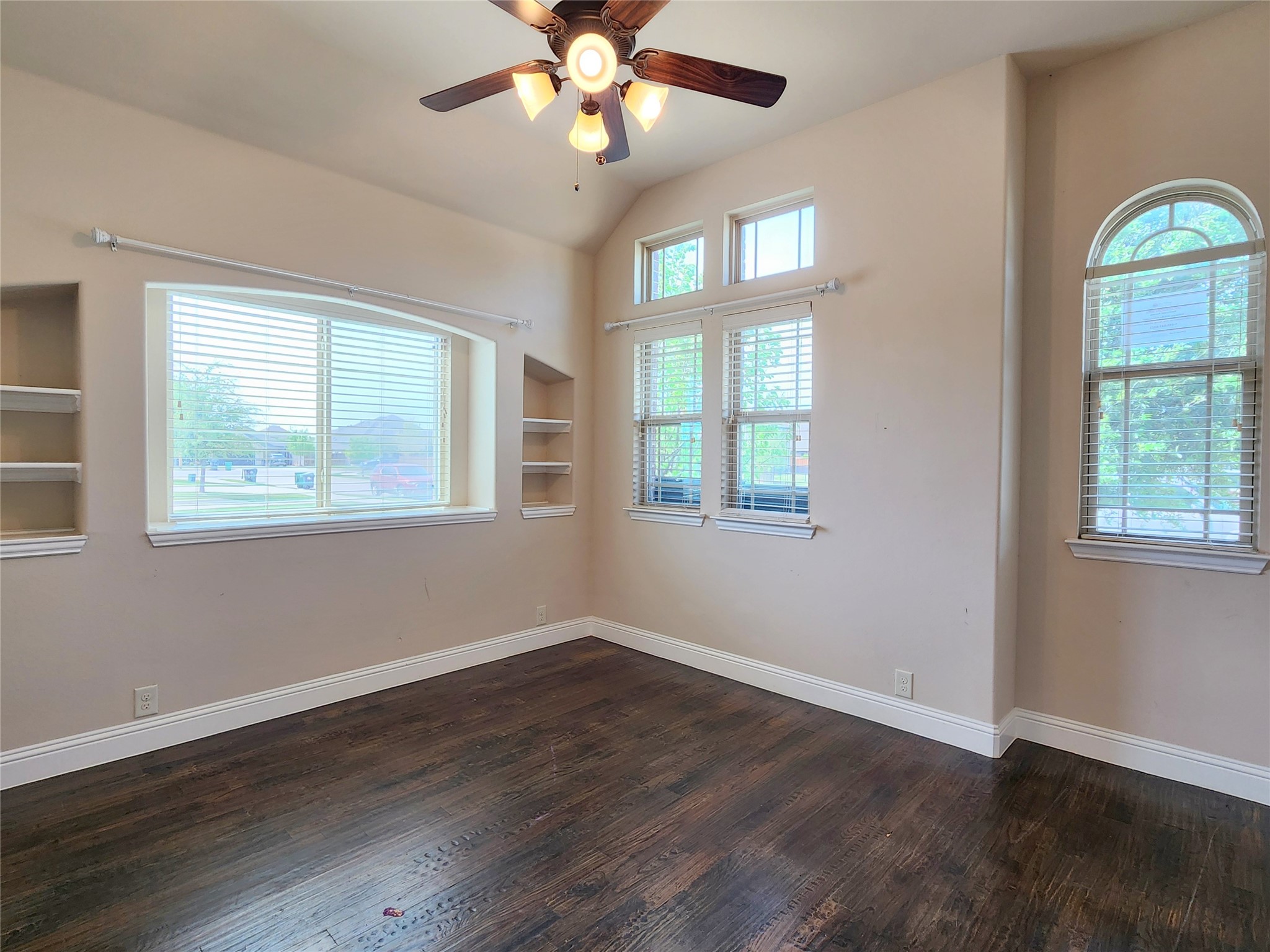 9413 Lake Fork Trail Denton TX 76226