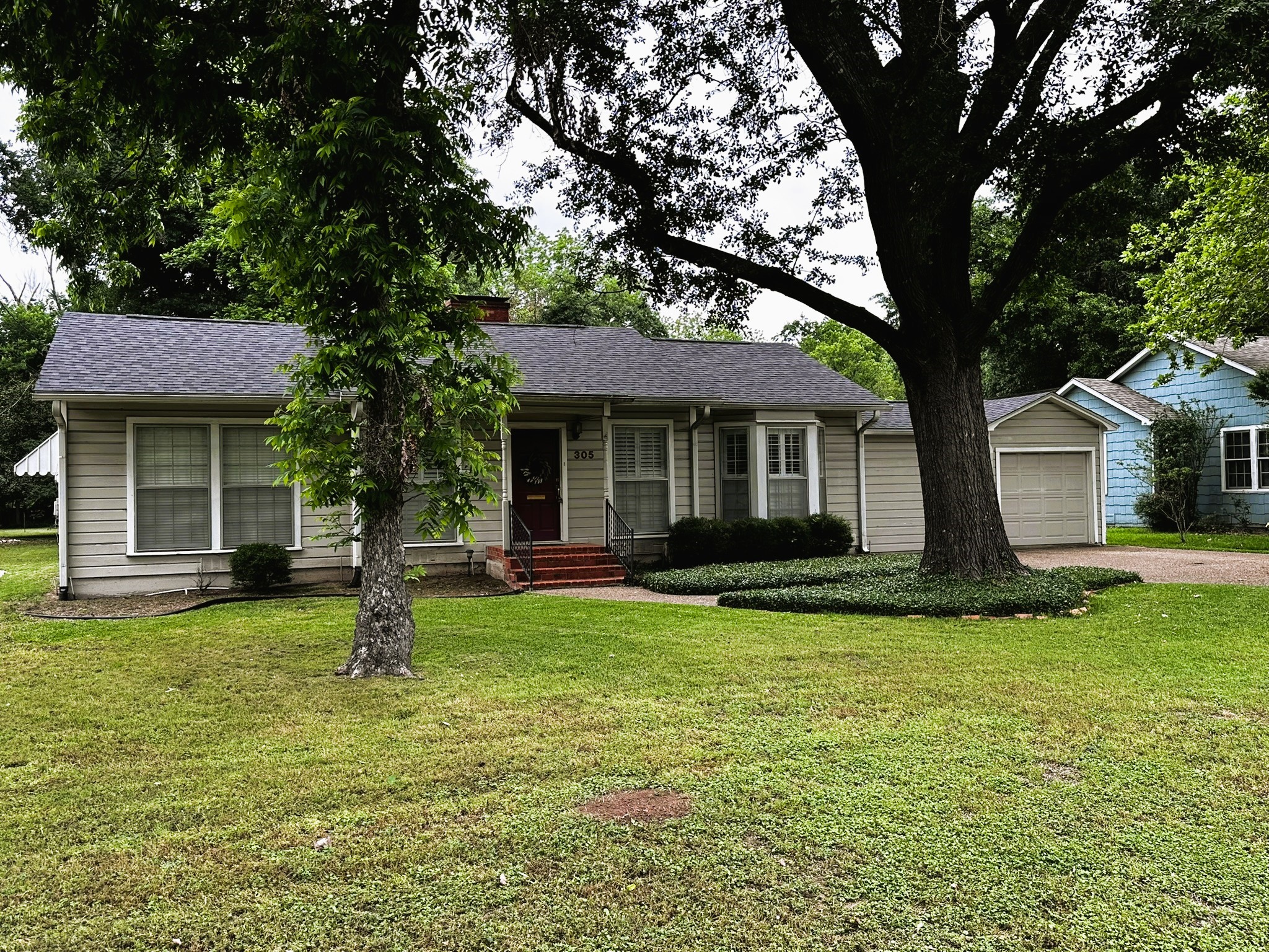305 Grace Lane Terrell TX 75160