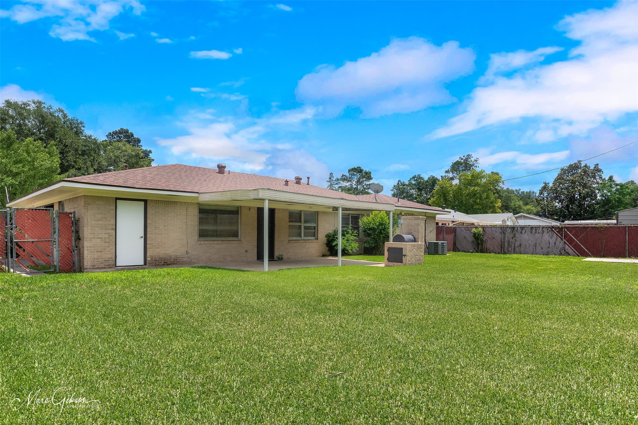 2002 Captain Shreve Drive Shreveport LA 71105