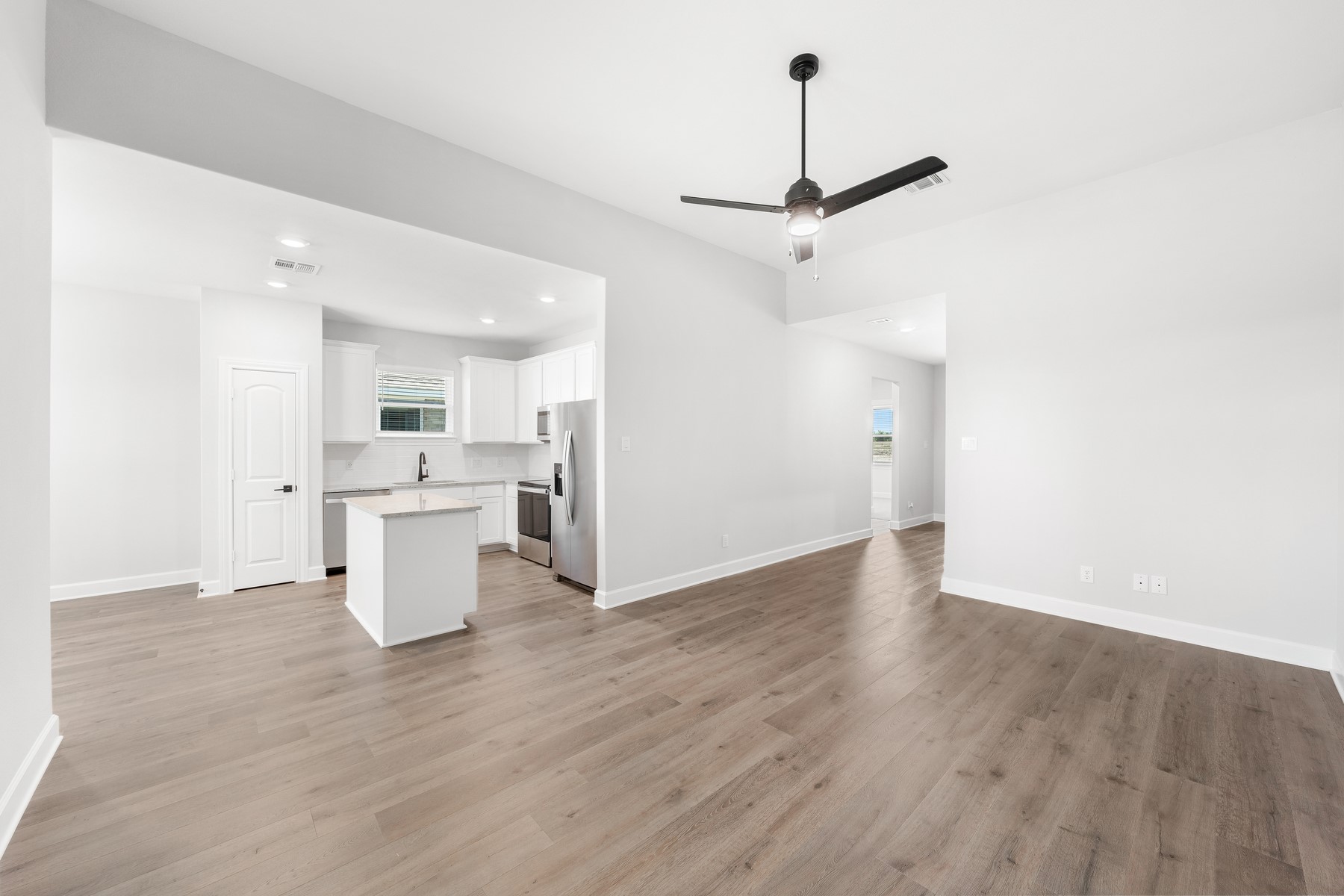 300 Live Oak Lane Hutchins TX 75141