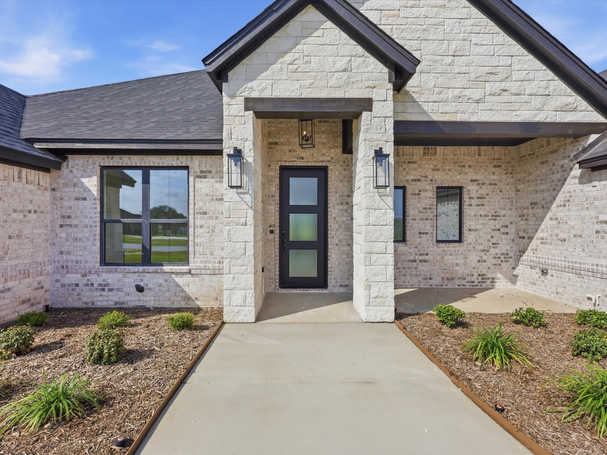 2009 Downslope Lane Weatherford TX 76087