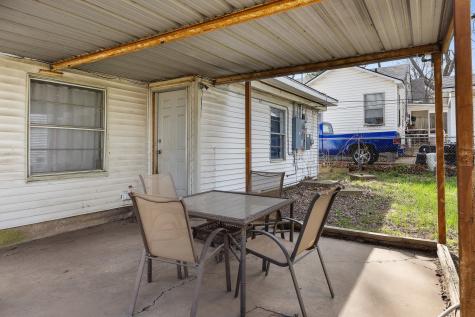 1505 W Johnson Street Denison TX 75020