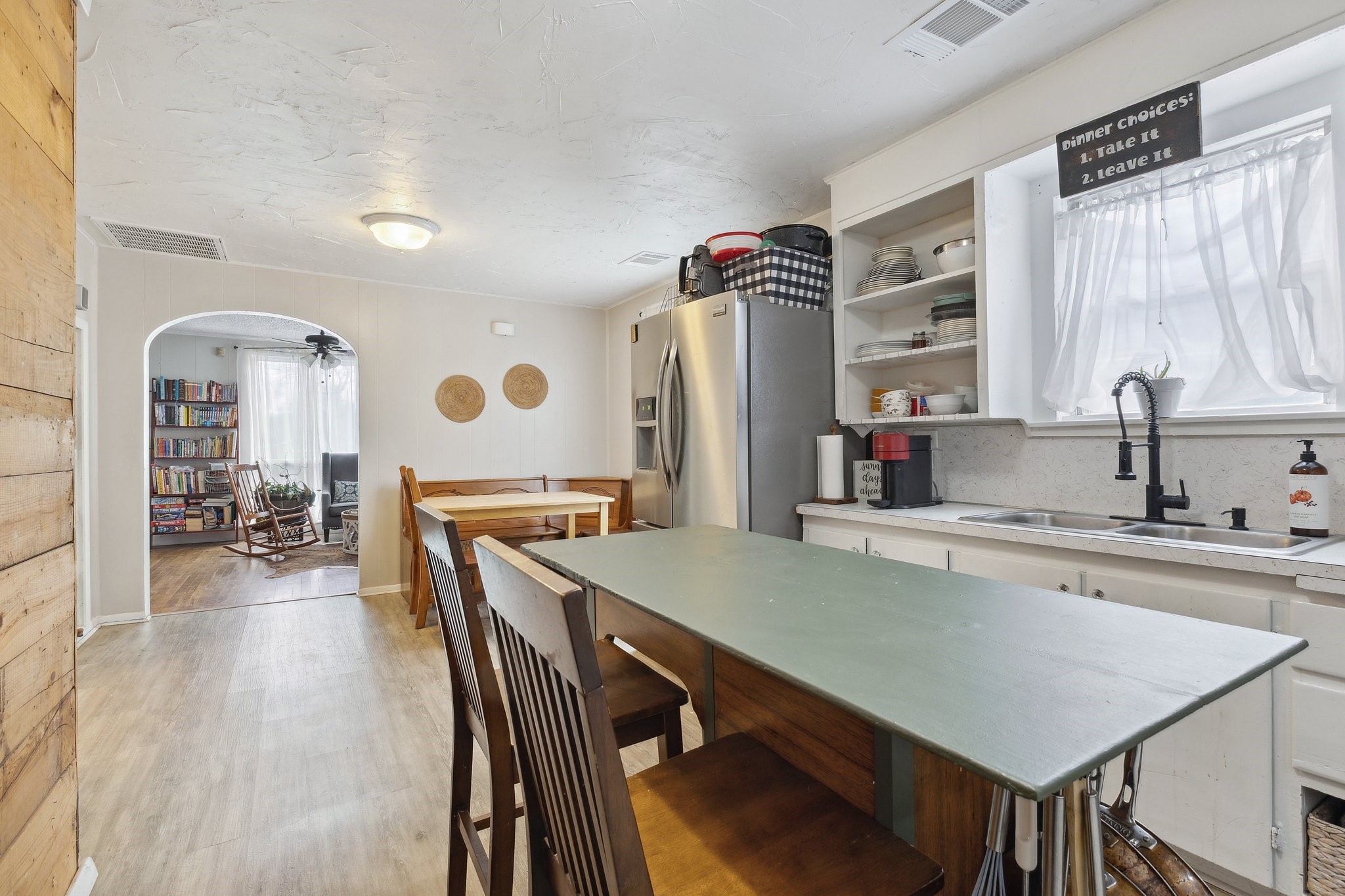 1505 W Johnson Street Denison TX 75020