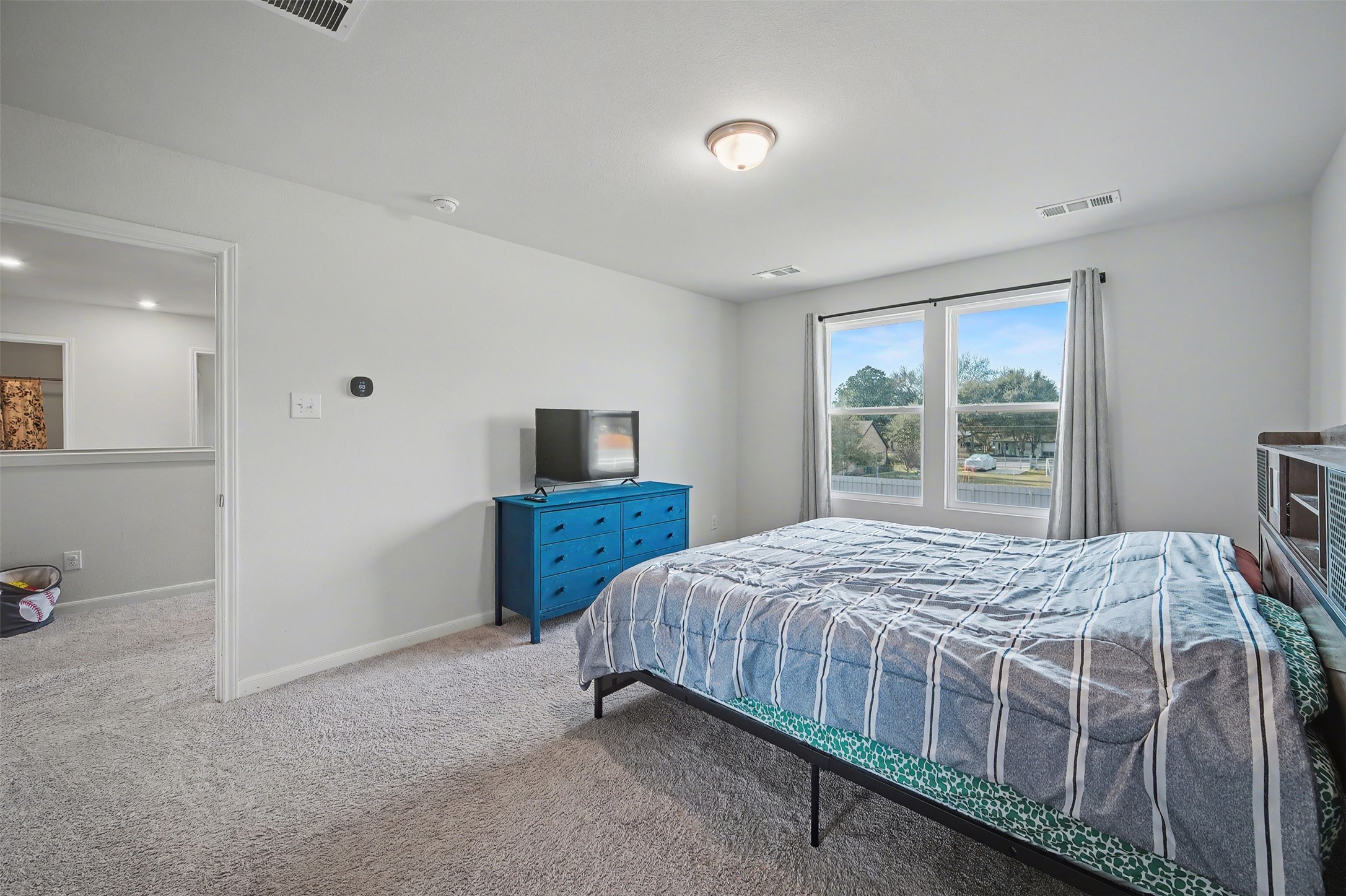 3557 Chestnut Oak Drive Dallas TX 75253