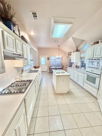2508 Kariba Lane Denton TX 76210