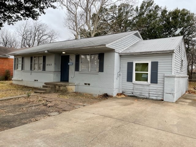 2703 Garapan Drive Dallas TX 75224