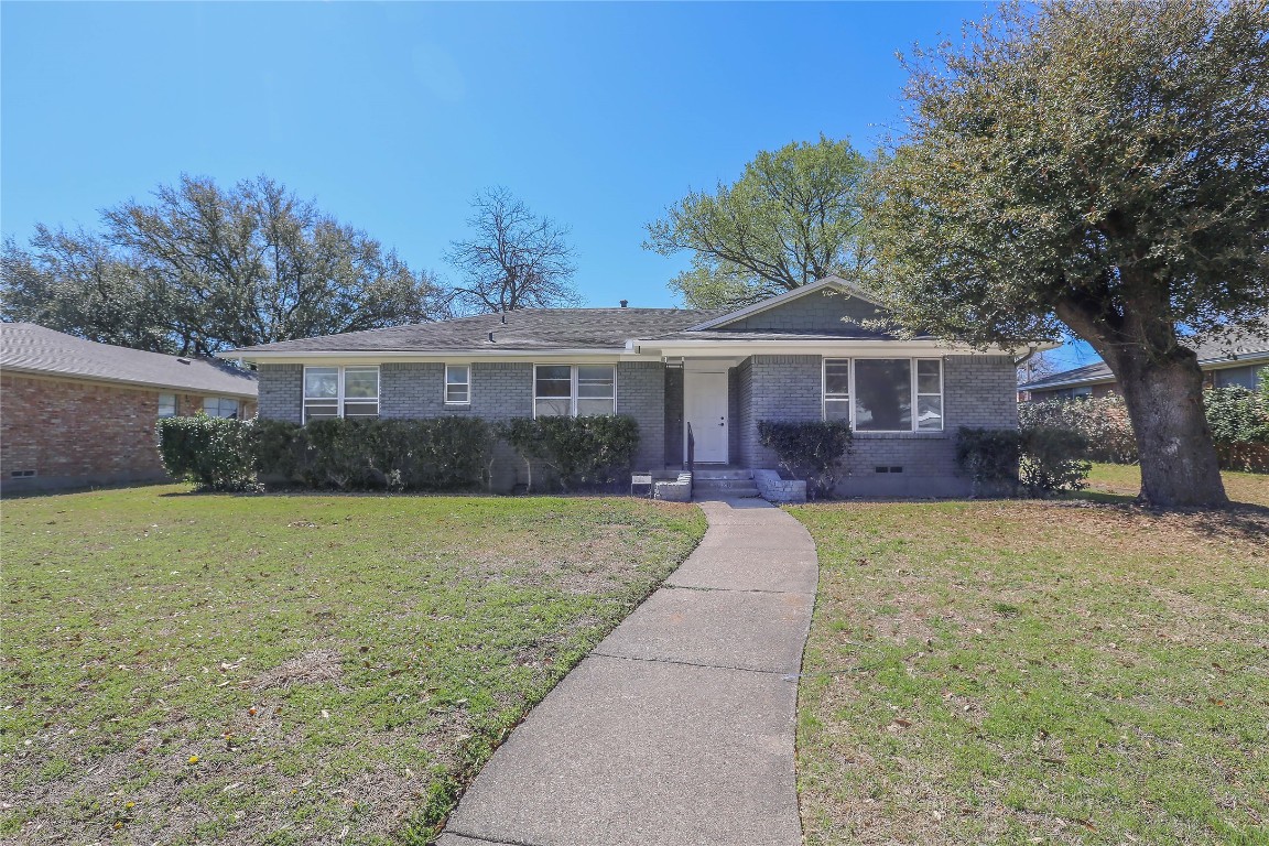 5810 Hillcroft Street Dallas TX 75227