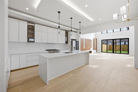 4220 Munger Avenue Dallas TX 75204