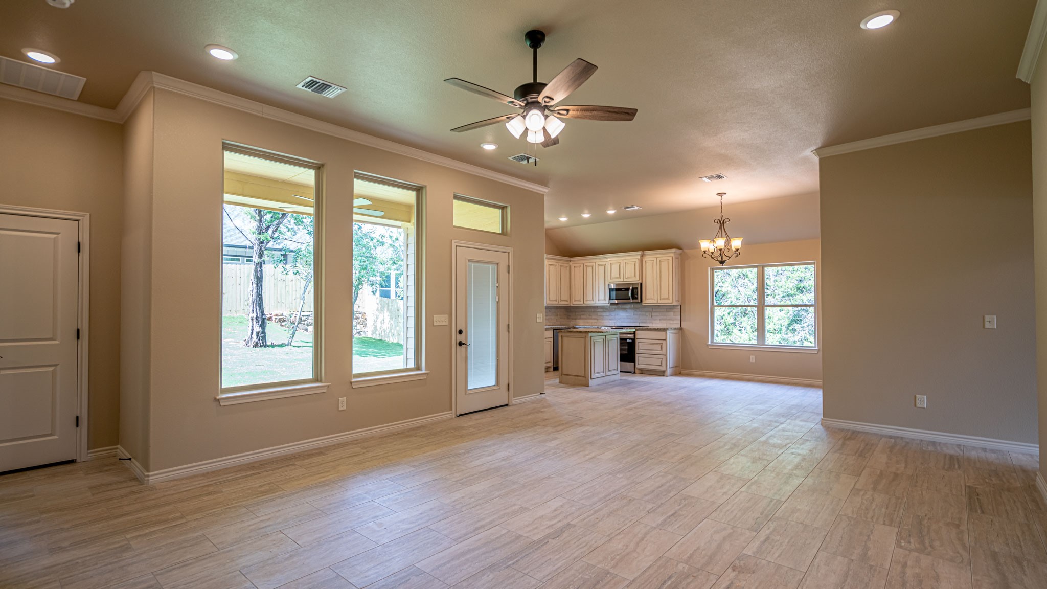 2714 Austin Drive Granbury TX 76048