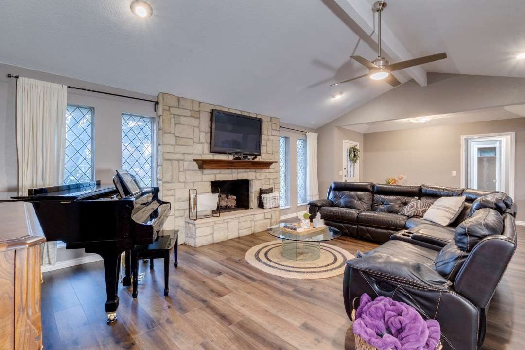 2628 Dalgreen Court Plano TX 75075
