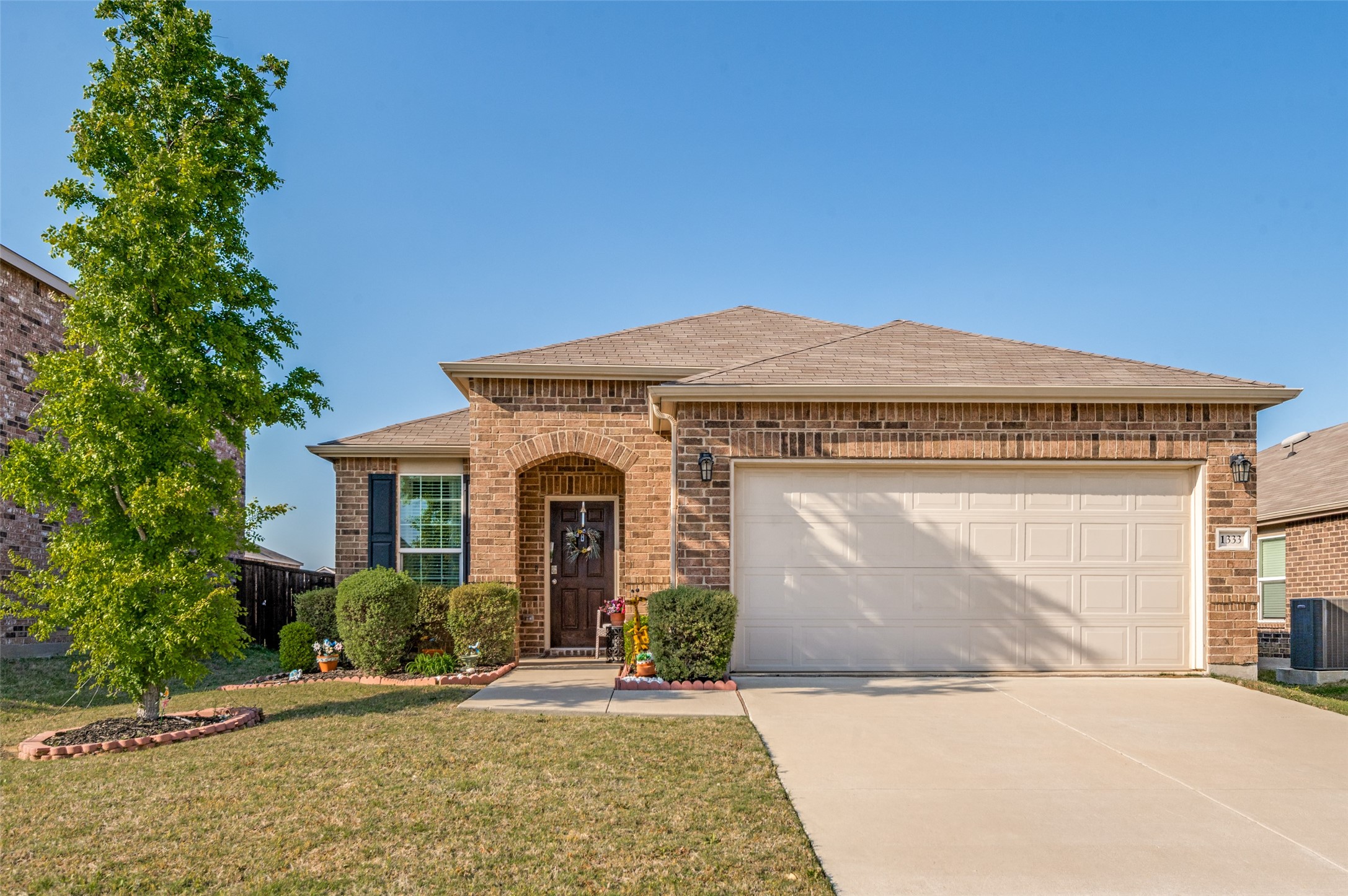 1333 Vernon Drive Aubrey TX 76227
