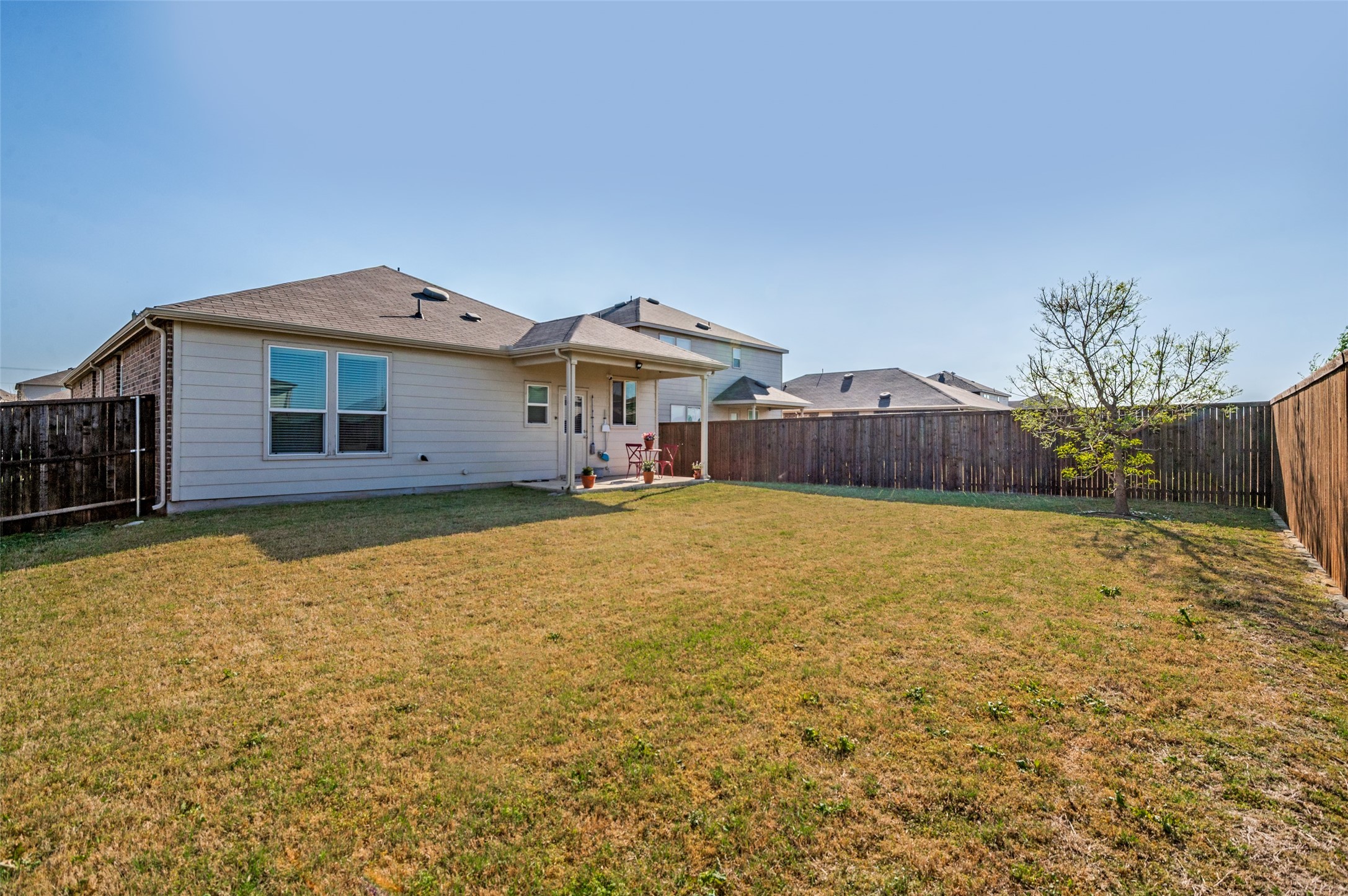 1333 Vernon Drive Aubrey TX 76227