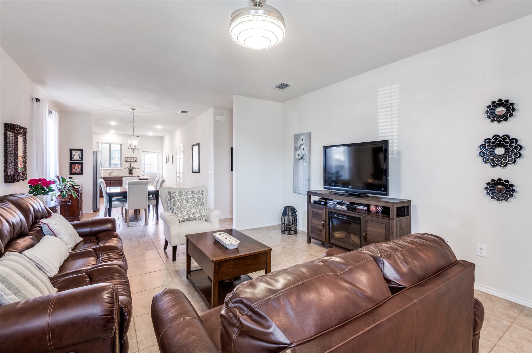 1333 Vernon Drive Aubrey TX 76227