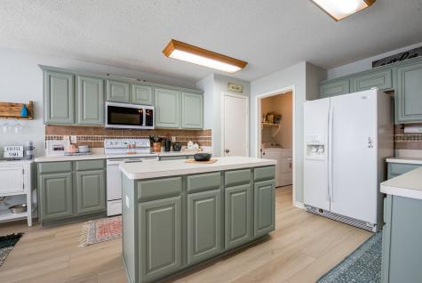 943 Morgan Drive Burleson TX 76028