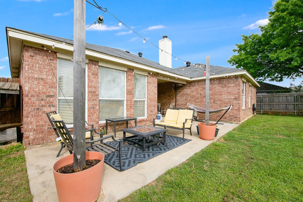 943 Morgan Drive Burleson TX 76028