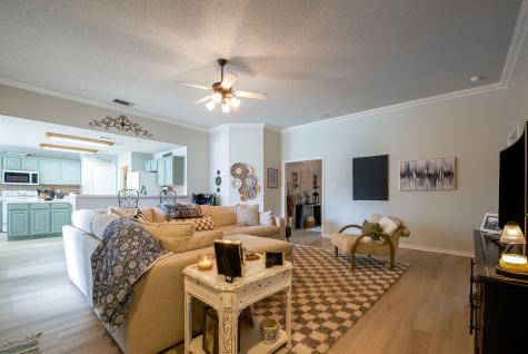 943 Morgan Drive Burleson TX 76028