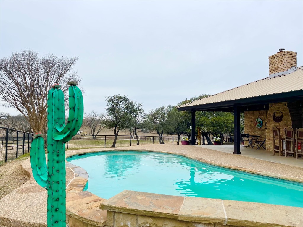 566 County Road 476 Stephenville TX 76401