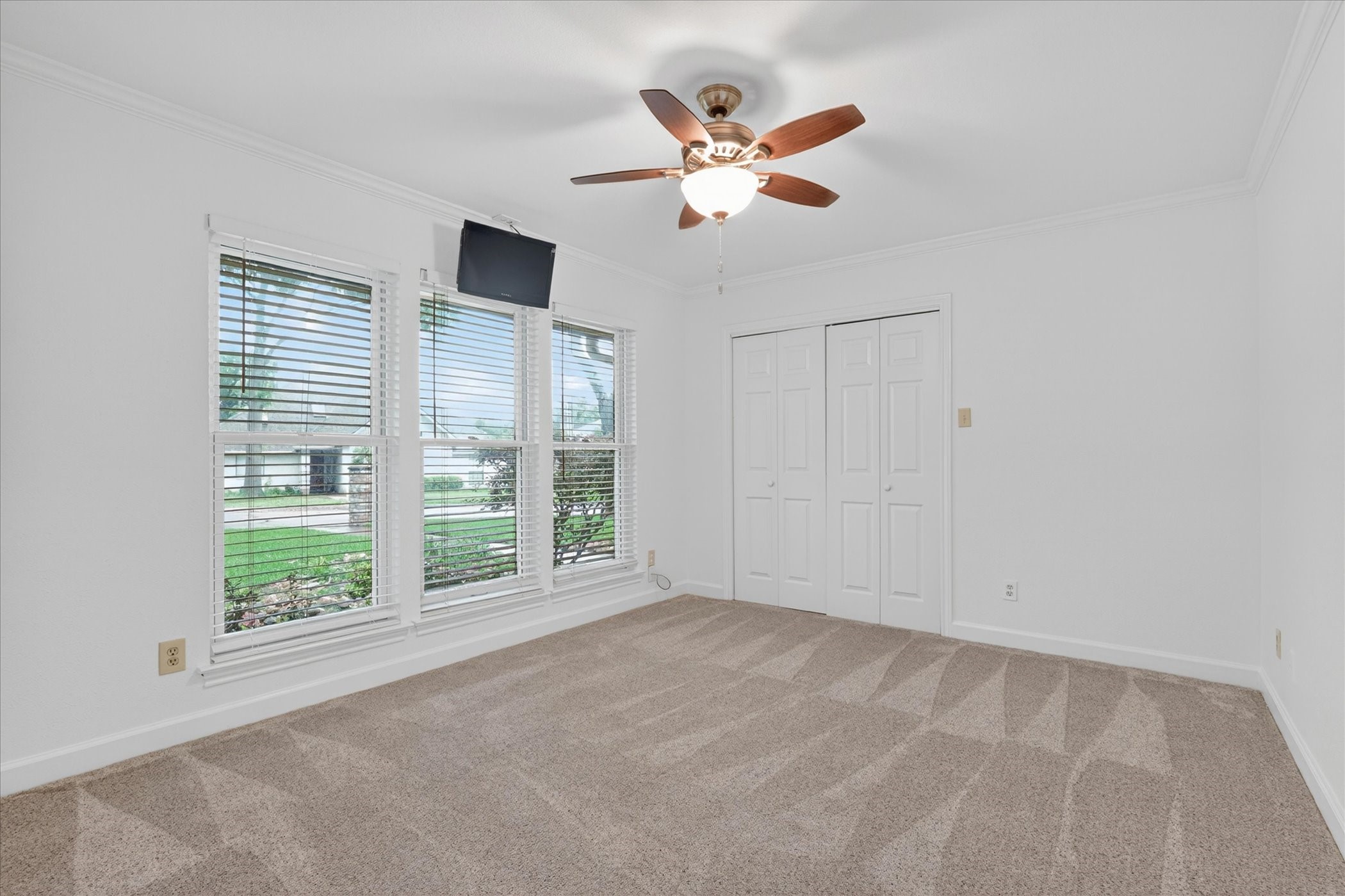 2101 Brentgate Drive Arlington TX 76017