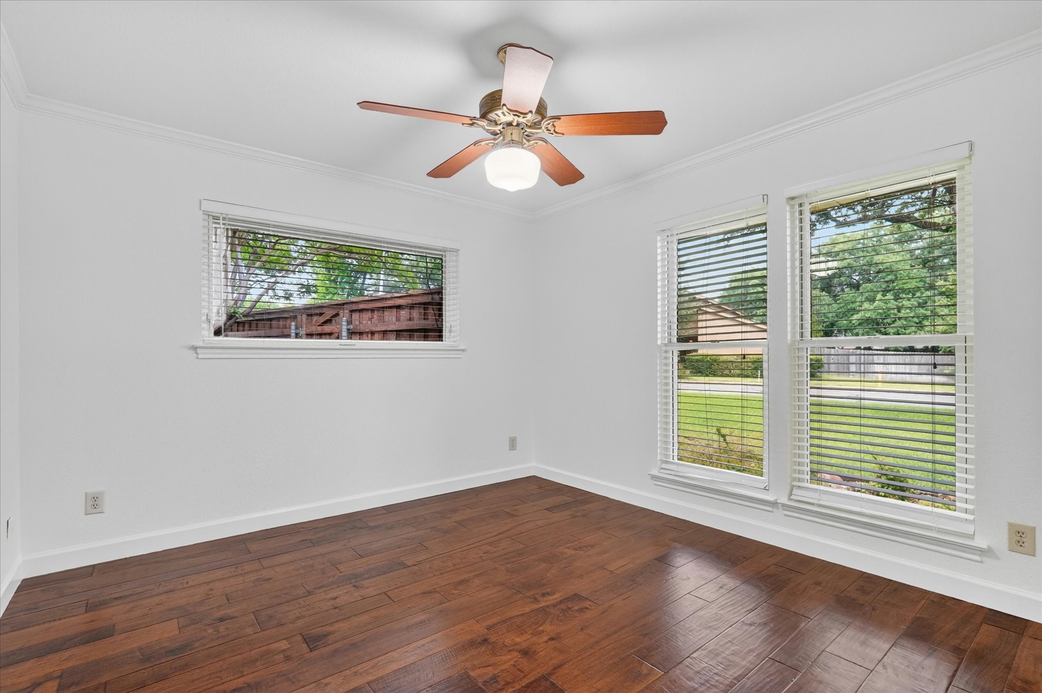 2101 Brentgate Drive Arlington TX 76017