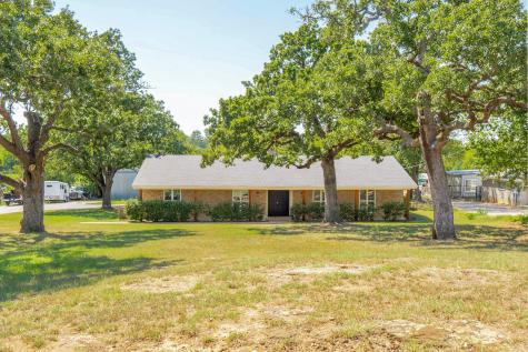 2010 Valley View Drive Burleson TX 76028