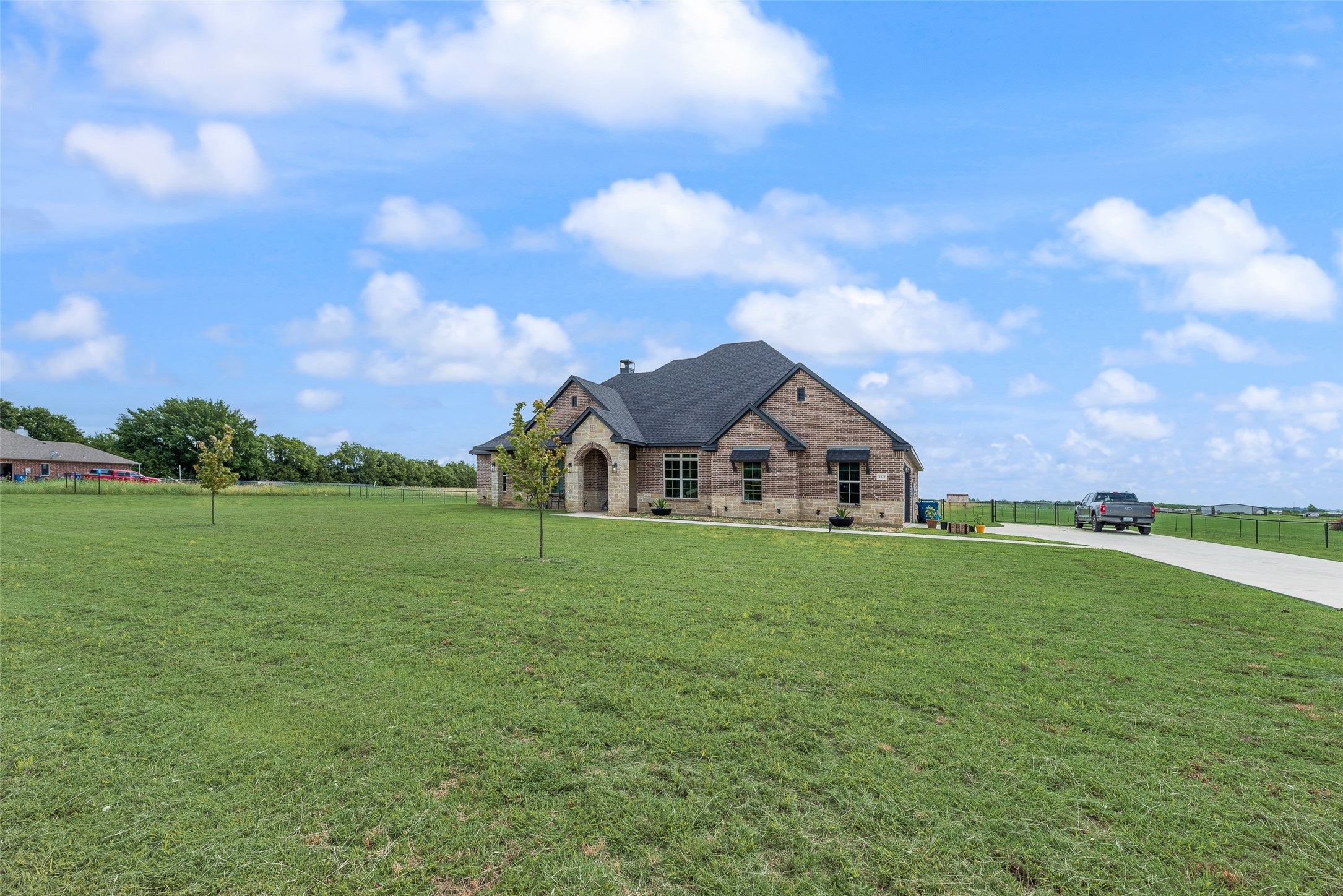 1821 E Campus Road Palmer TX 75152