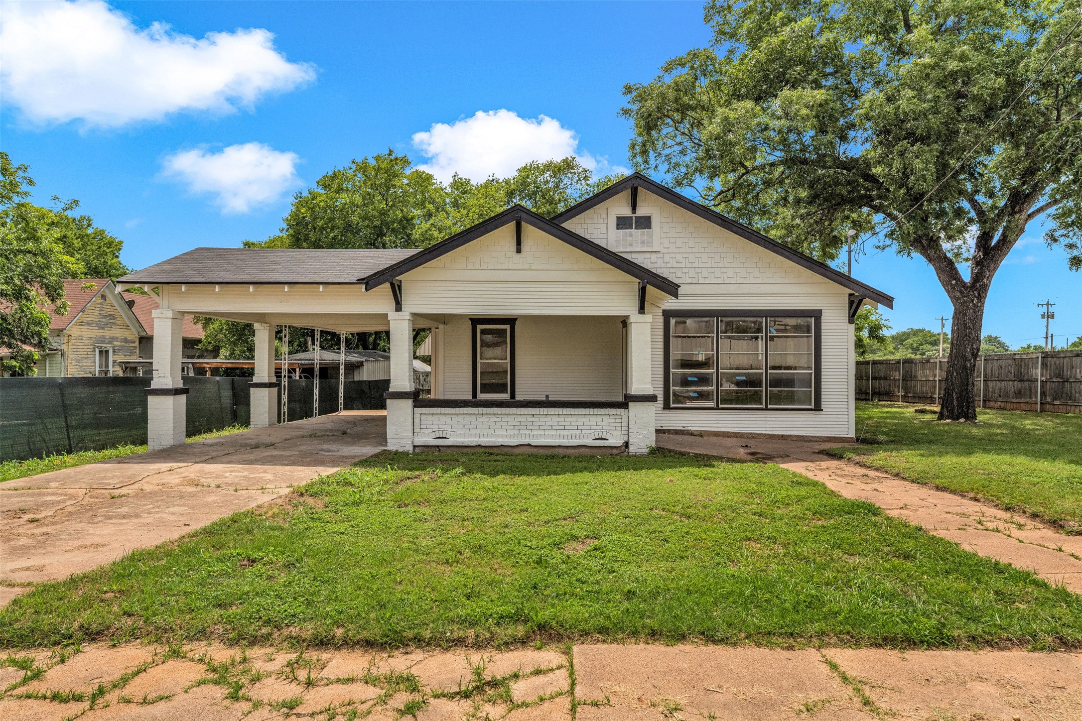210 S 5th Street Gatesville TX 76528