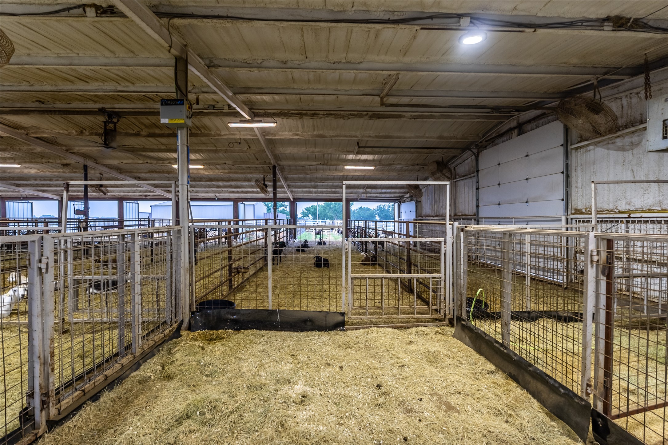 24183 S Us 281 Hico TX 76457