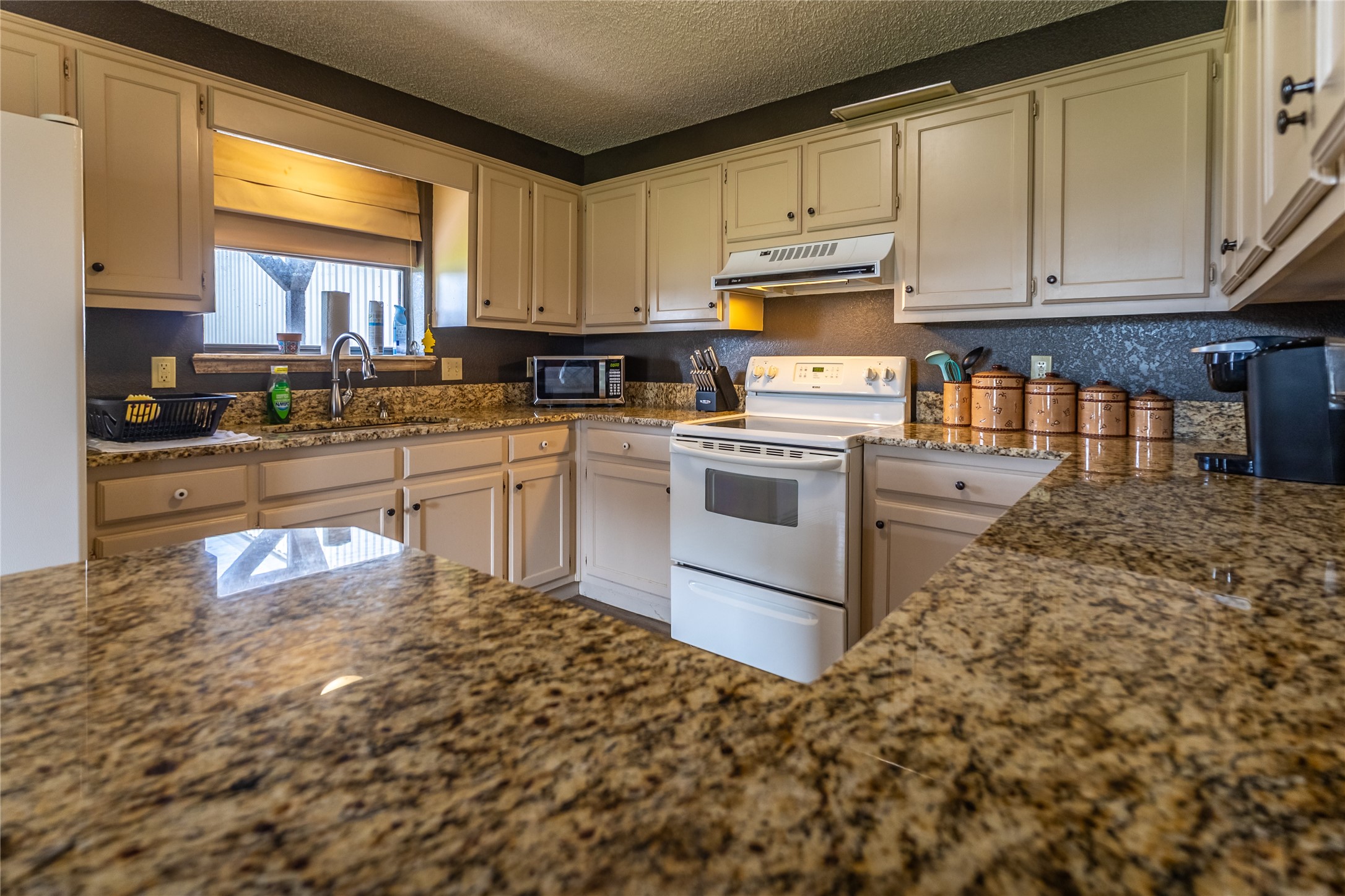 24183 S Us 281 Hico TX 76457