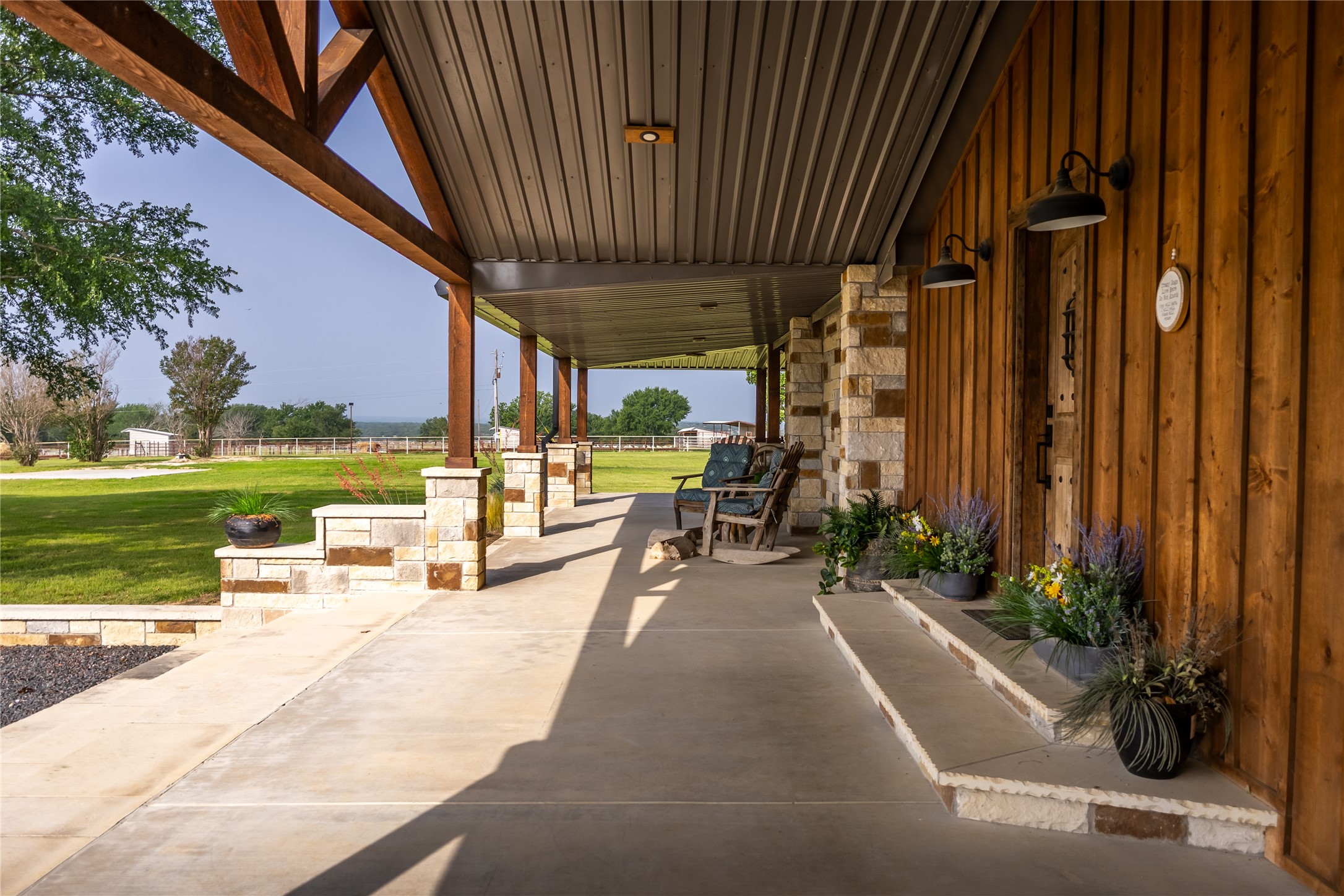24183 S Us 281 Hico TX 76457