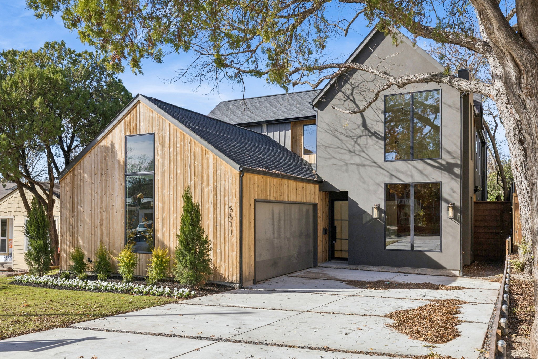 8811 Daytonia Avenue Dallas TX 75218