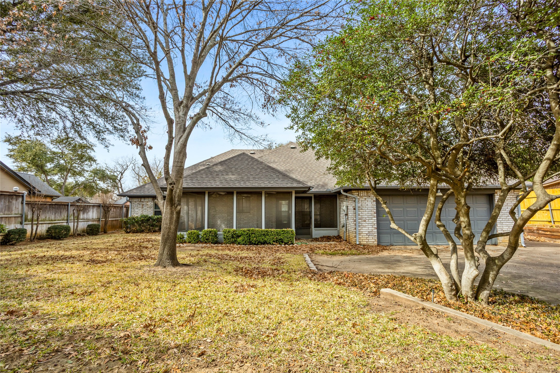 2921 Pitkin Drive Arlington TX 76006