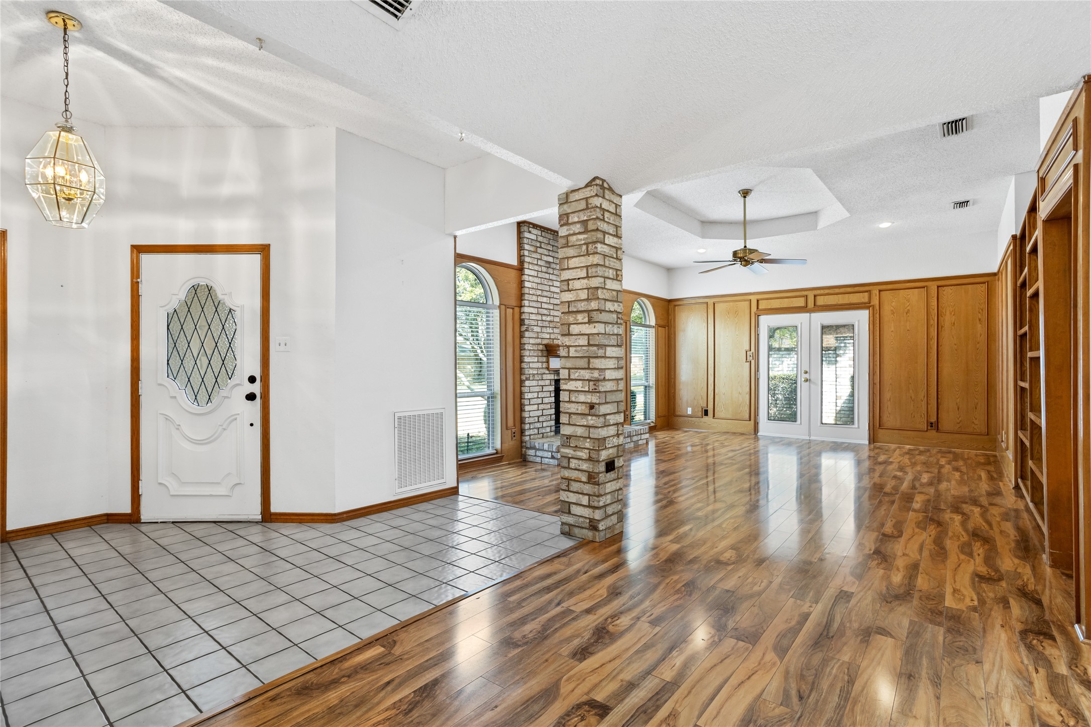 2921 Pitkin Drive Arlington TX 76006