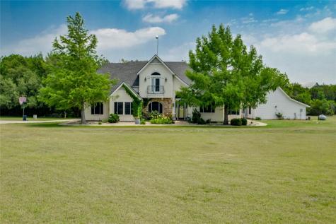 1160 Rock Creek Drive Glen Rose TX 76043
