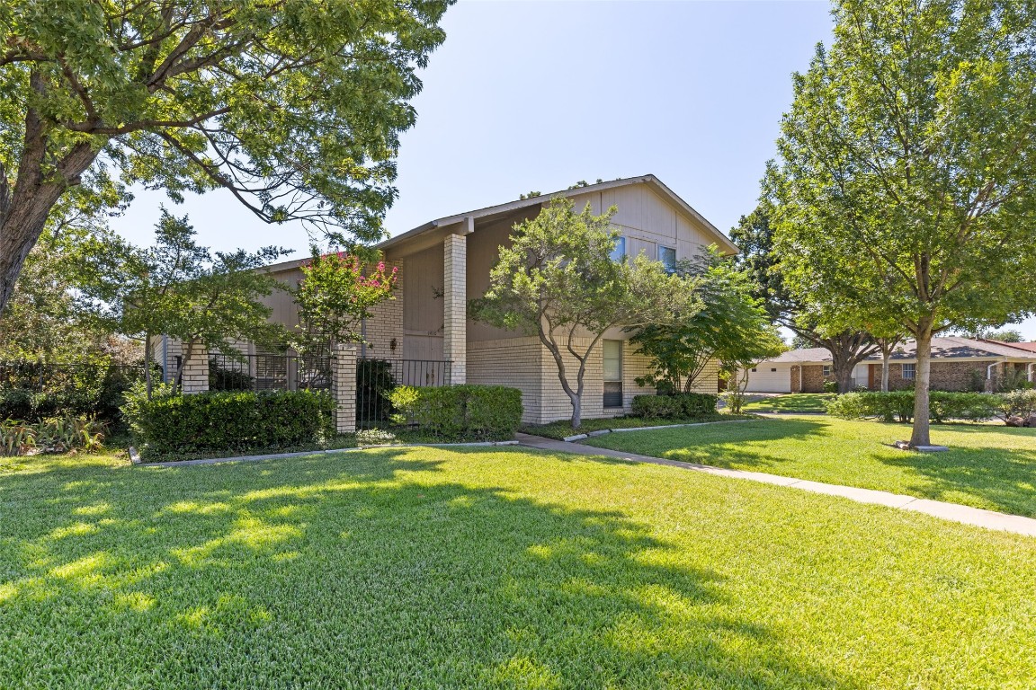 1410 Westminster Drive Richardson TX 75081