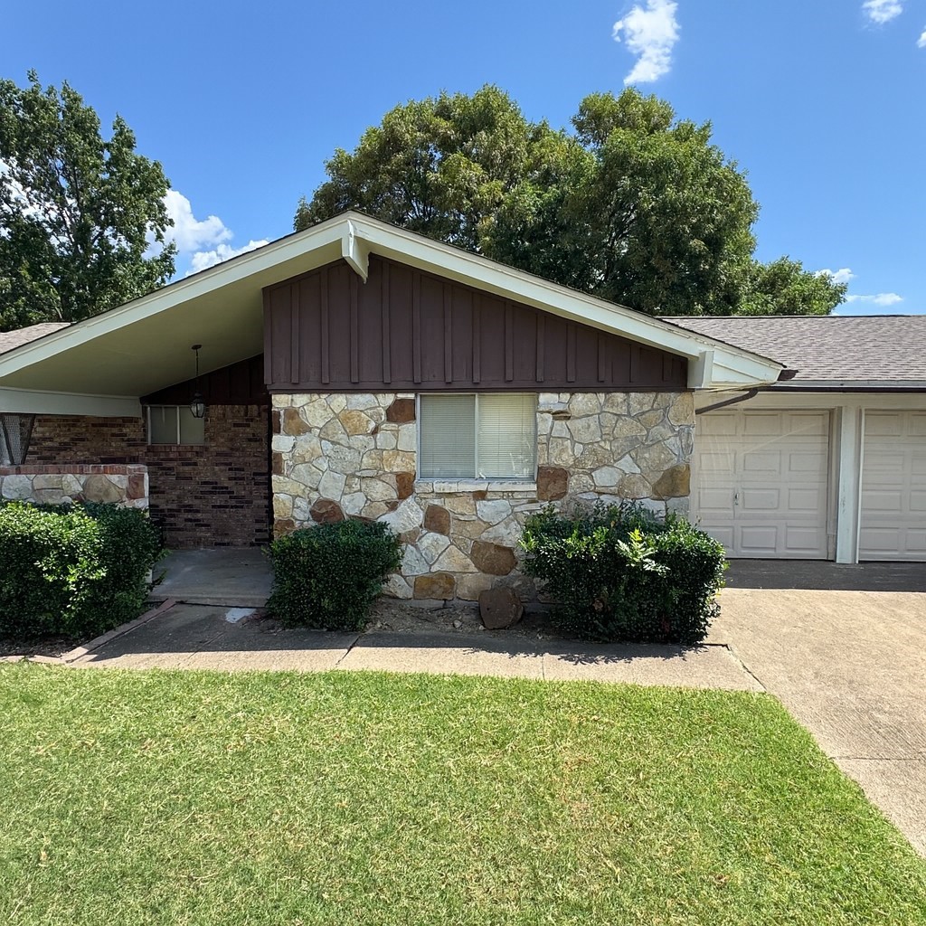509 Cranbrook Lane Grand Prairie TX 75052