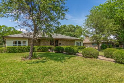 318 Brookwood Drive Duncanville TX 75116