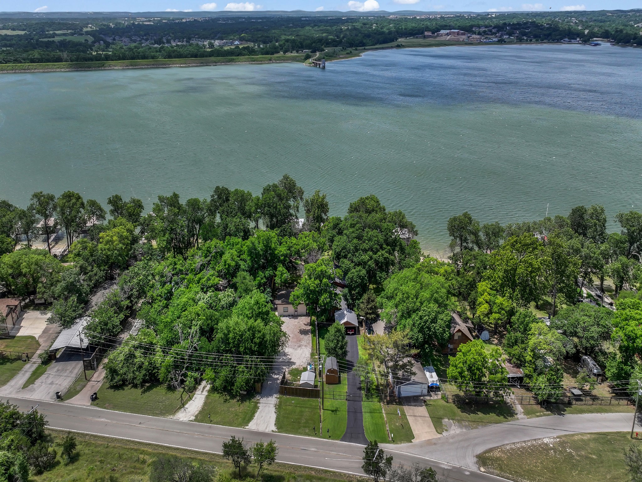 1011 E Lake Drive Weatherford TX 76087