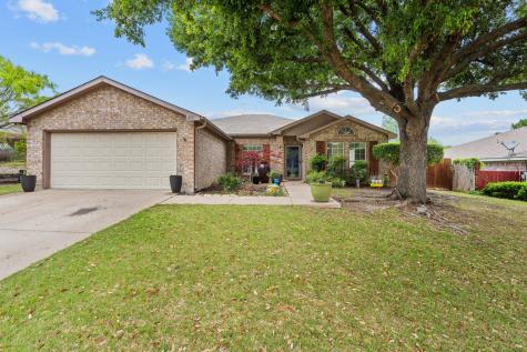 213 Cardinal Court Weatherford TX 76086