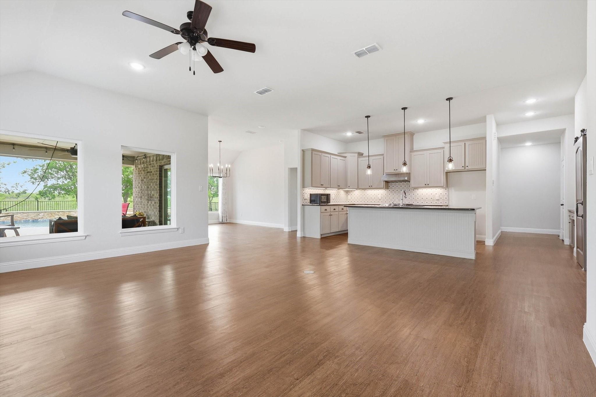 5013 Diamond Drive Sanger TX 76266