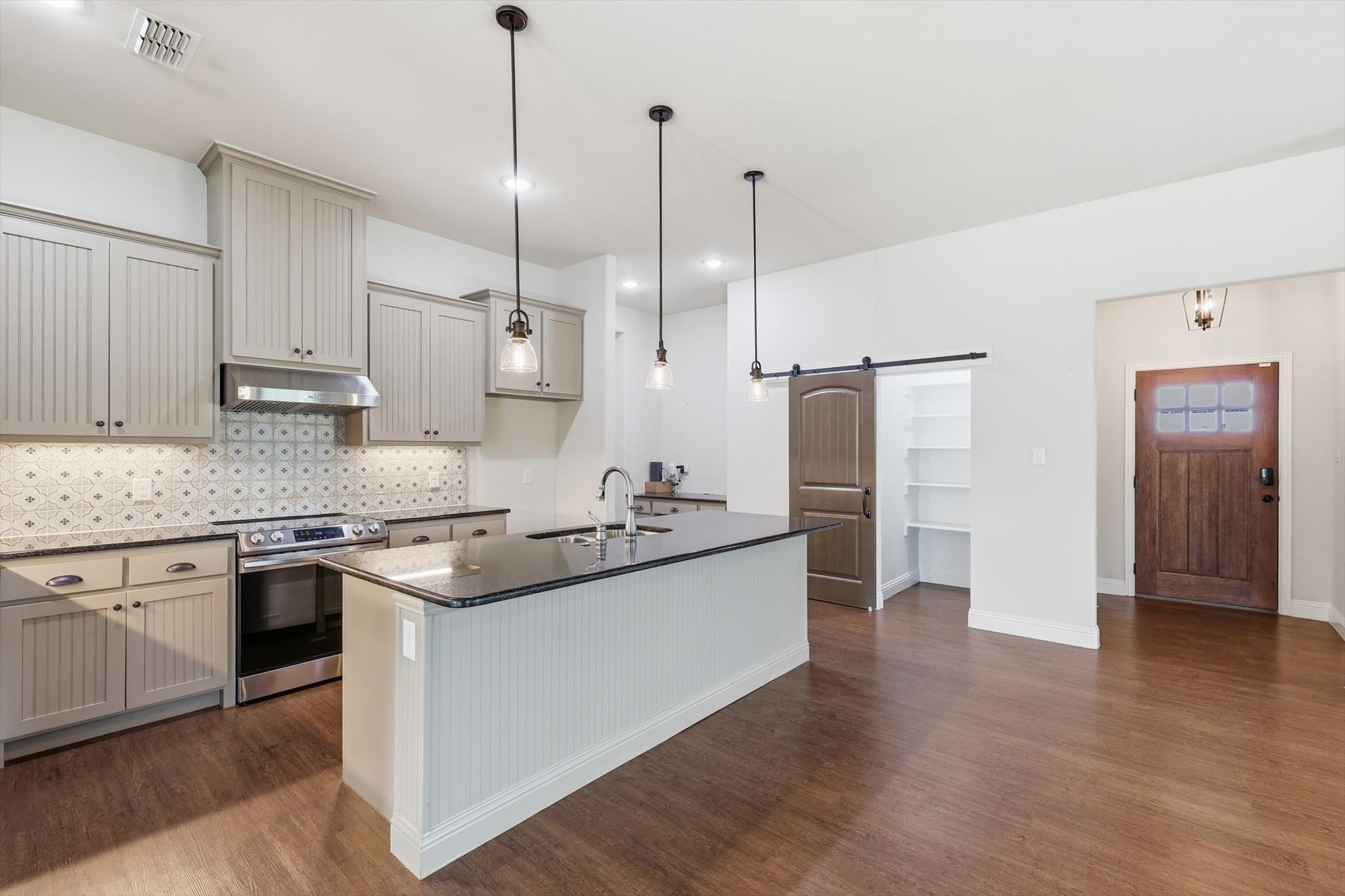 5013 Diamond Drive Sanger TX 76266
