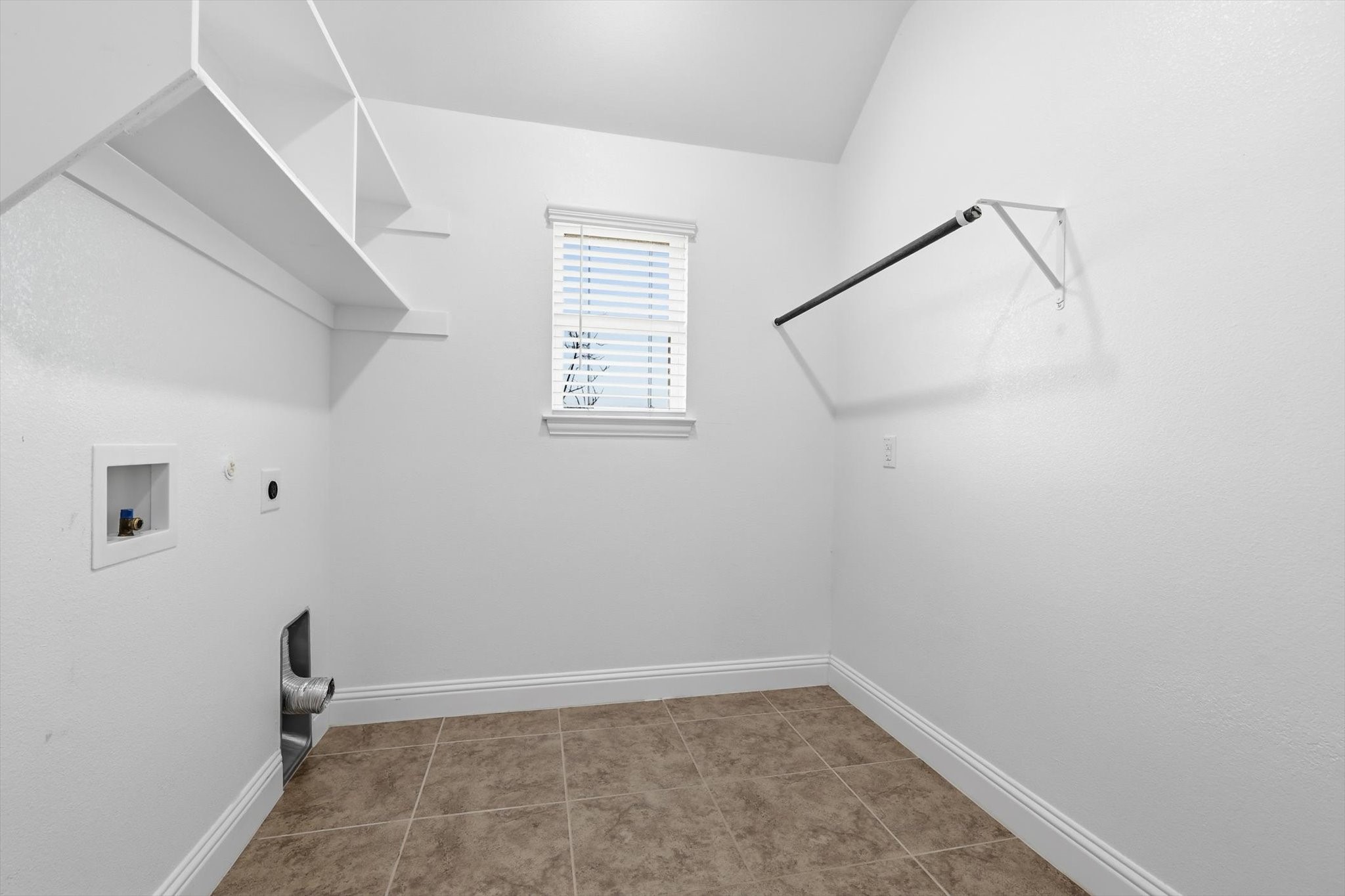 5013 Diamond Drive Sanger TX 76266
