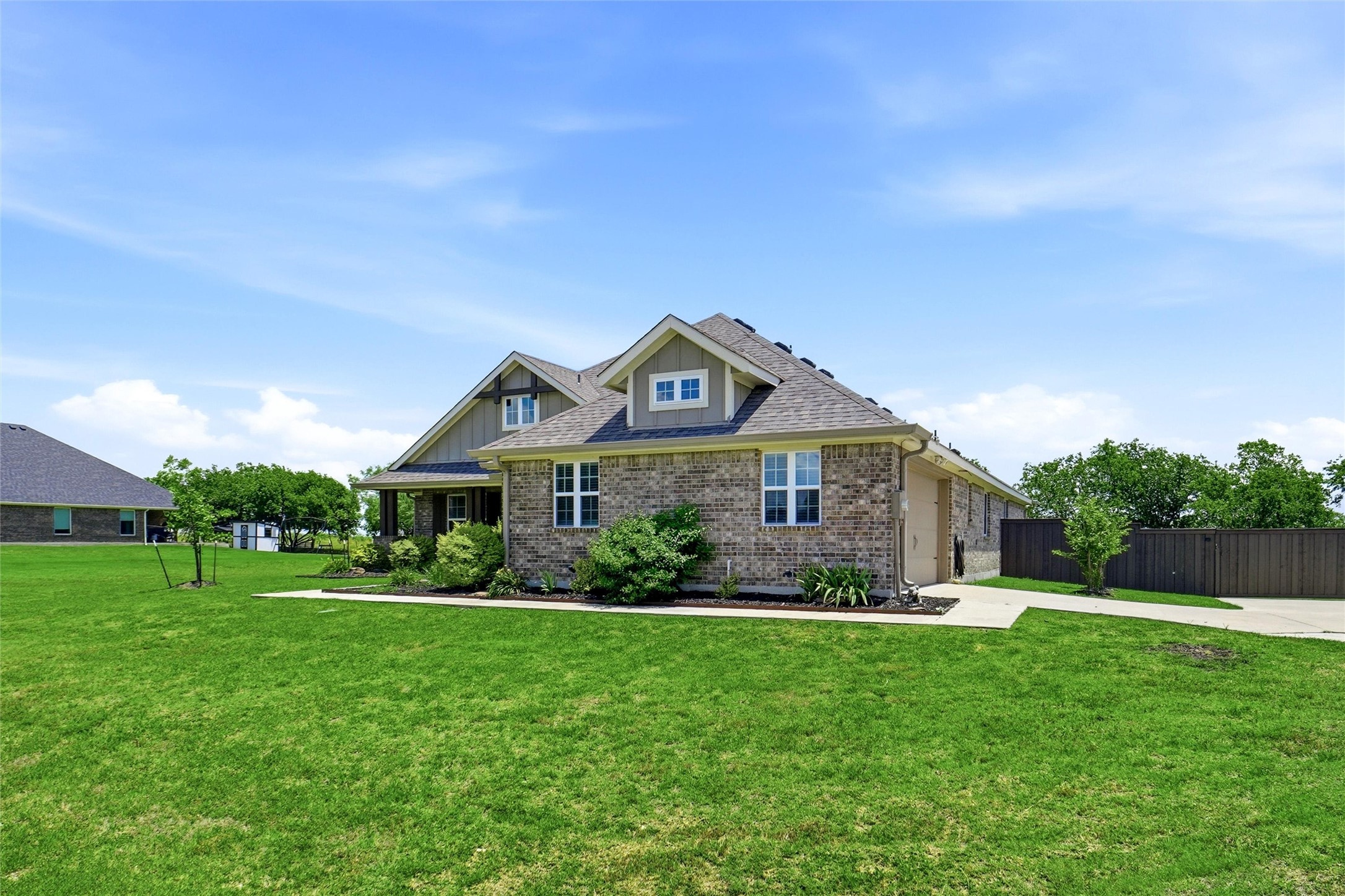 5013 Diamond Drive Sanger TX 76266