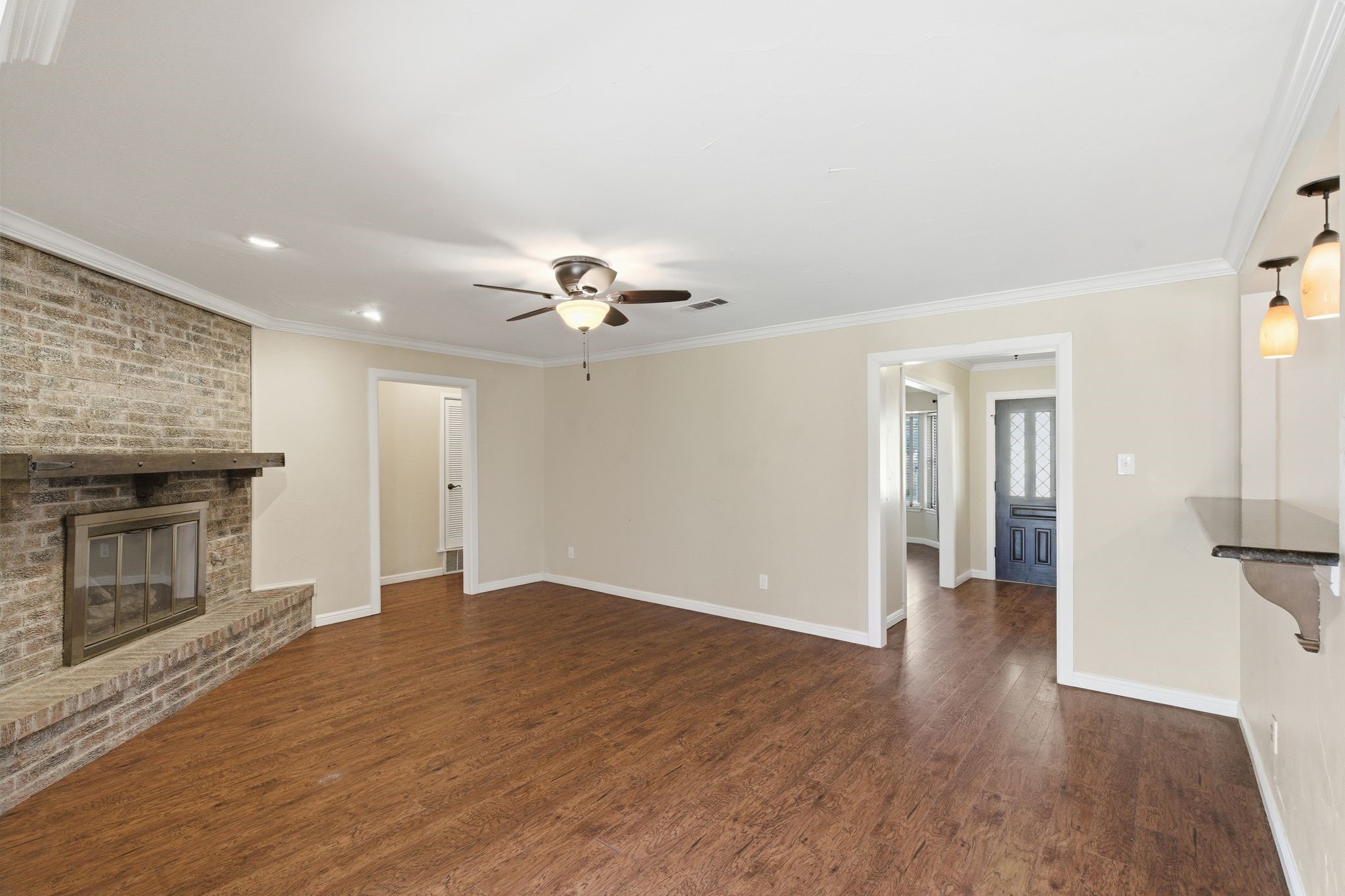 1760 Acorn Lane Hurst TX 76054