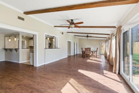1760 Acorn Lane Hurst TX 76054