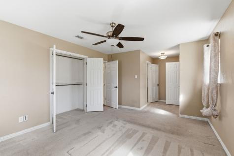 1760 Acorn Lane Hurst TX 76054