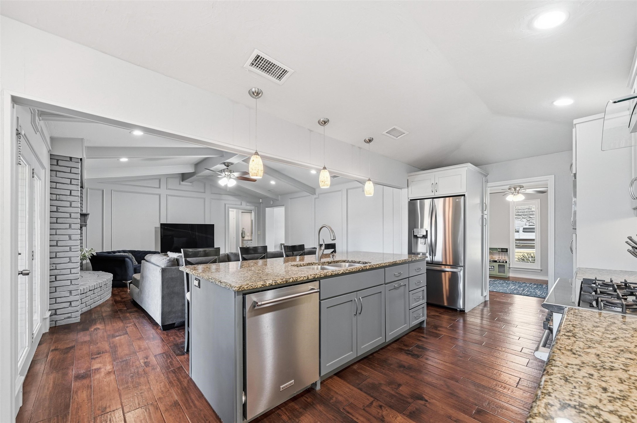 2305 Claridge Circle Plano TX 75075
