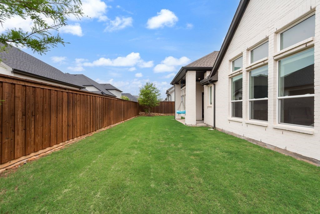 3129 Berkeley Avenue Copper Canyon TX 75077