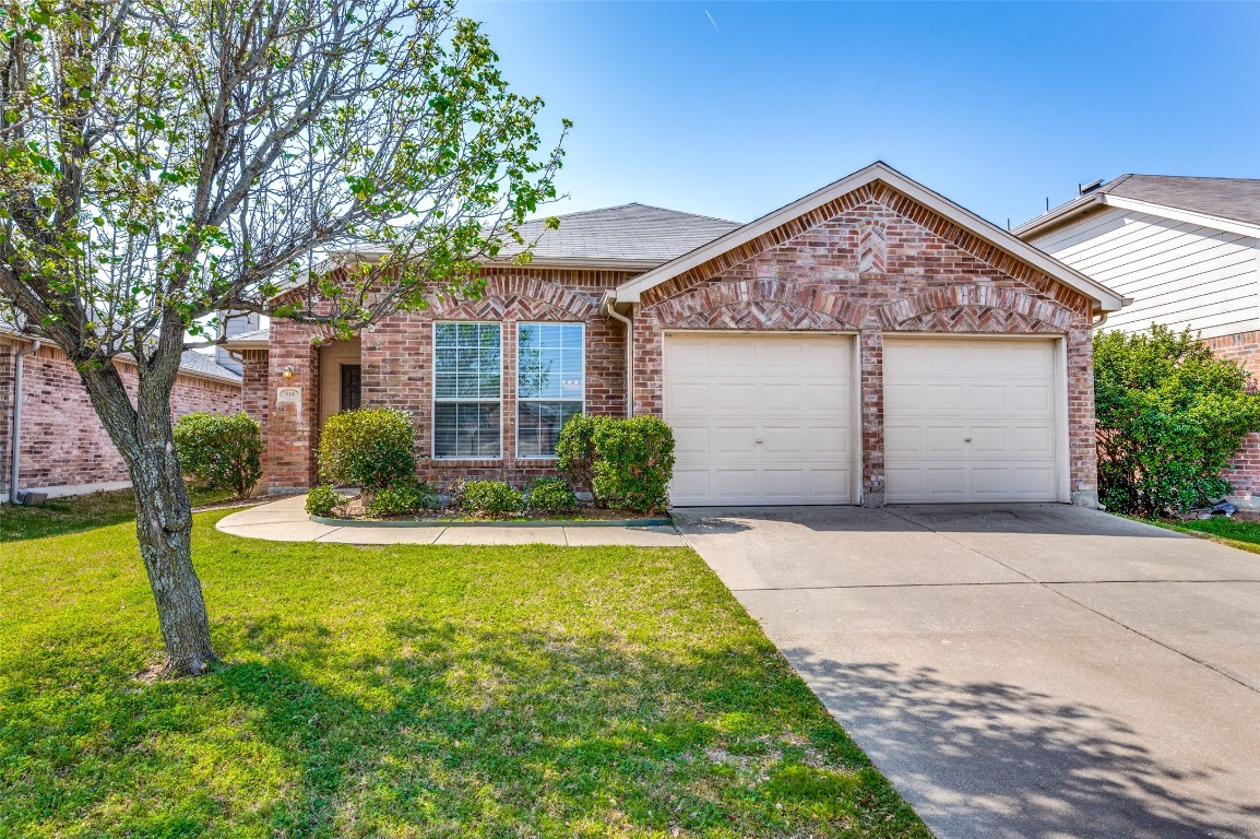 918 Swift Drive Aubrey TX 76227