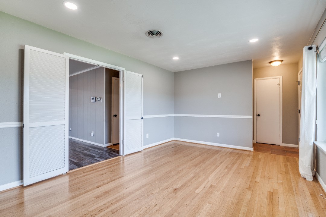 2418 Patricia Lane Garland TX 75041