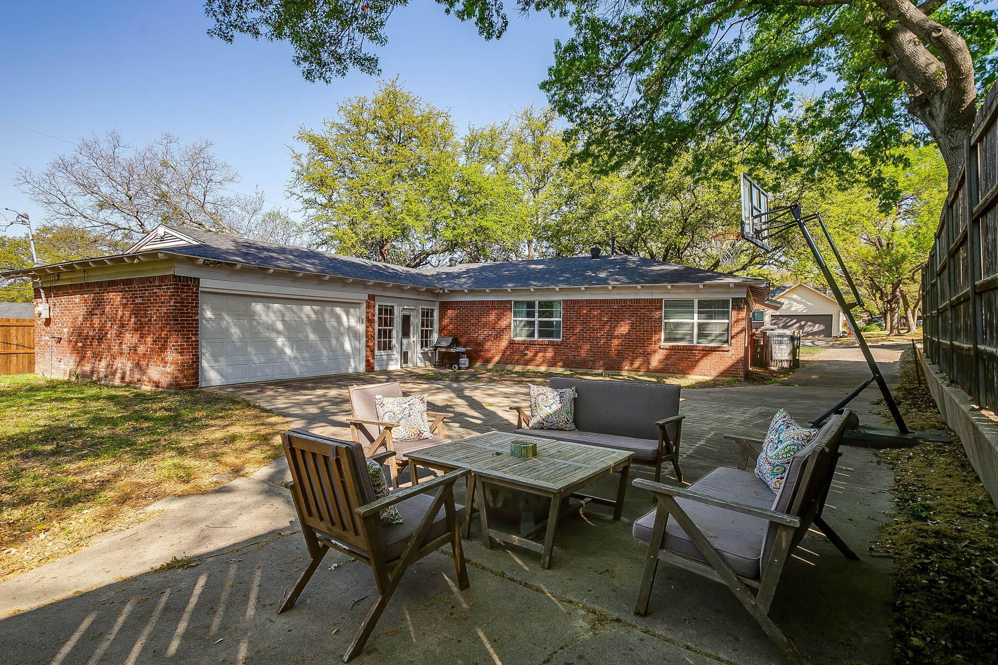 6829 Chickering Road Fort Worth TX 76116